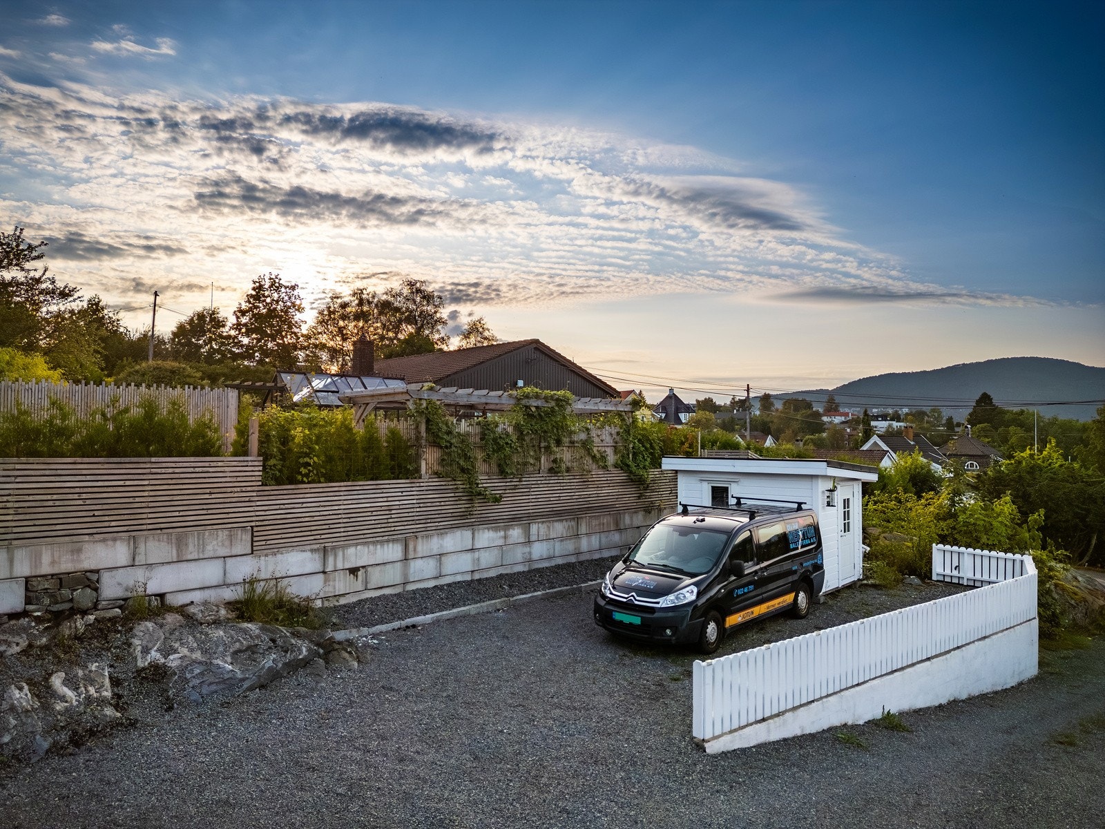 Store deler av huset er pusset opp innvendige flater 2017-2025. Galleribilde