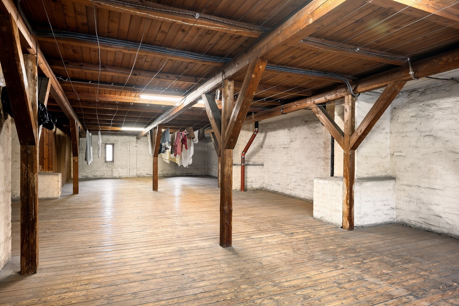 Samt tørkeloft. Galleribilde
