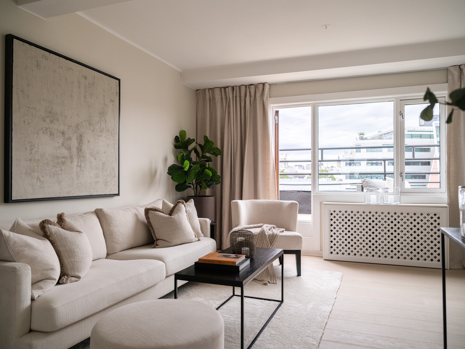 Fyring og varmtvann er inkludert i fellesutgiftene. Galleribilde