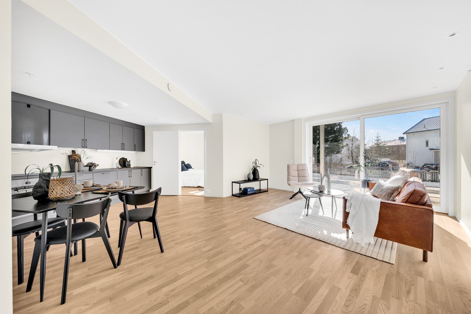 Leiligheten har en gjennomgående god standard og god planløsning. Galleribilde