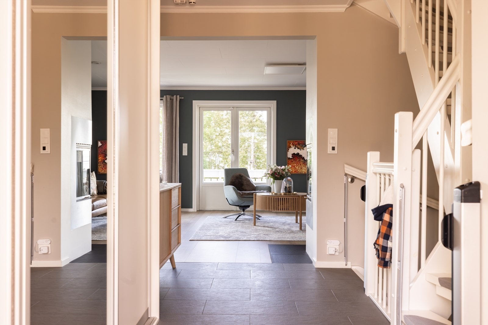 Boligen er fra 2005 og er jevnlig påkostet og vedlikeholdt de senere år Galleribilde