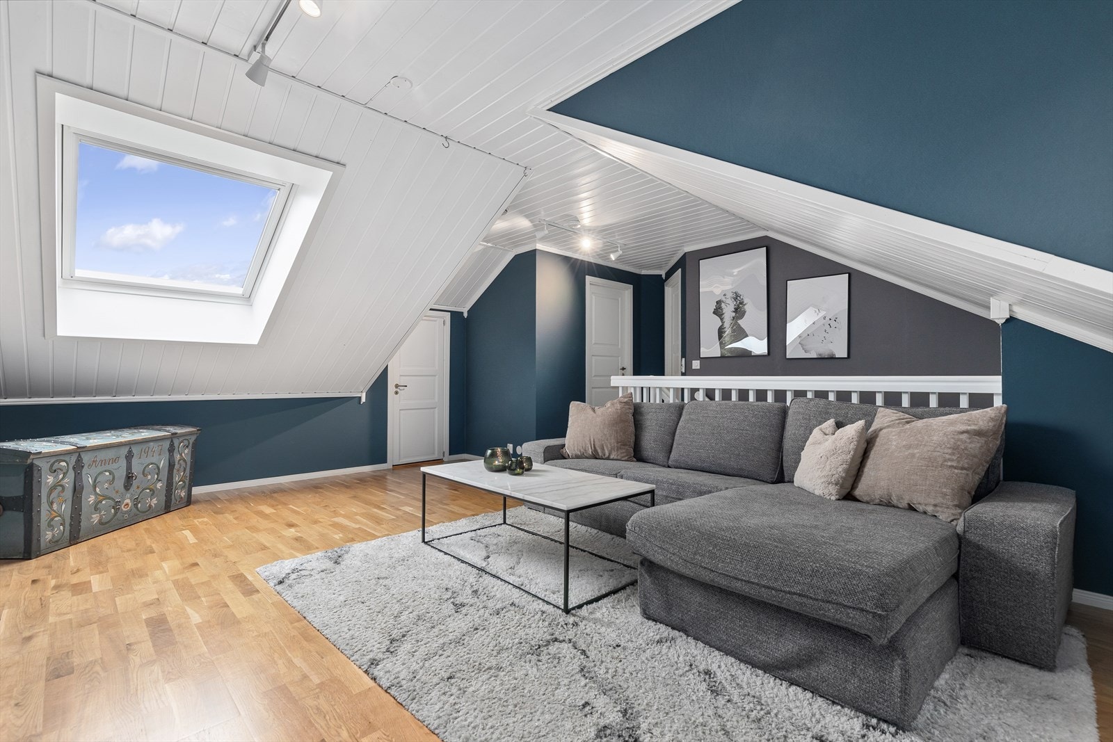 Loftstue Galleribilde