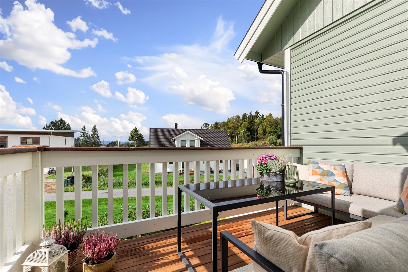 Utsyn fra balkong Galleribilde