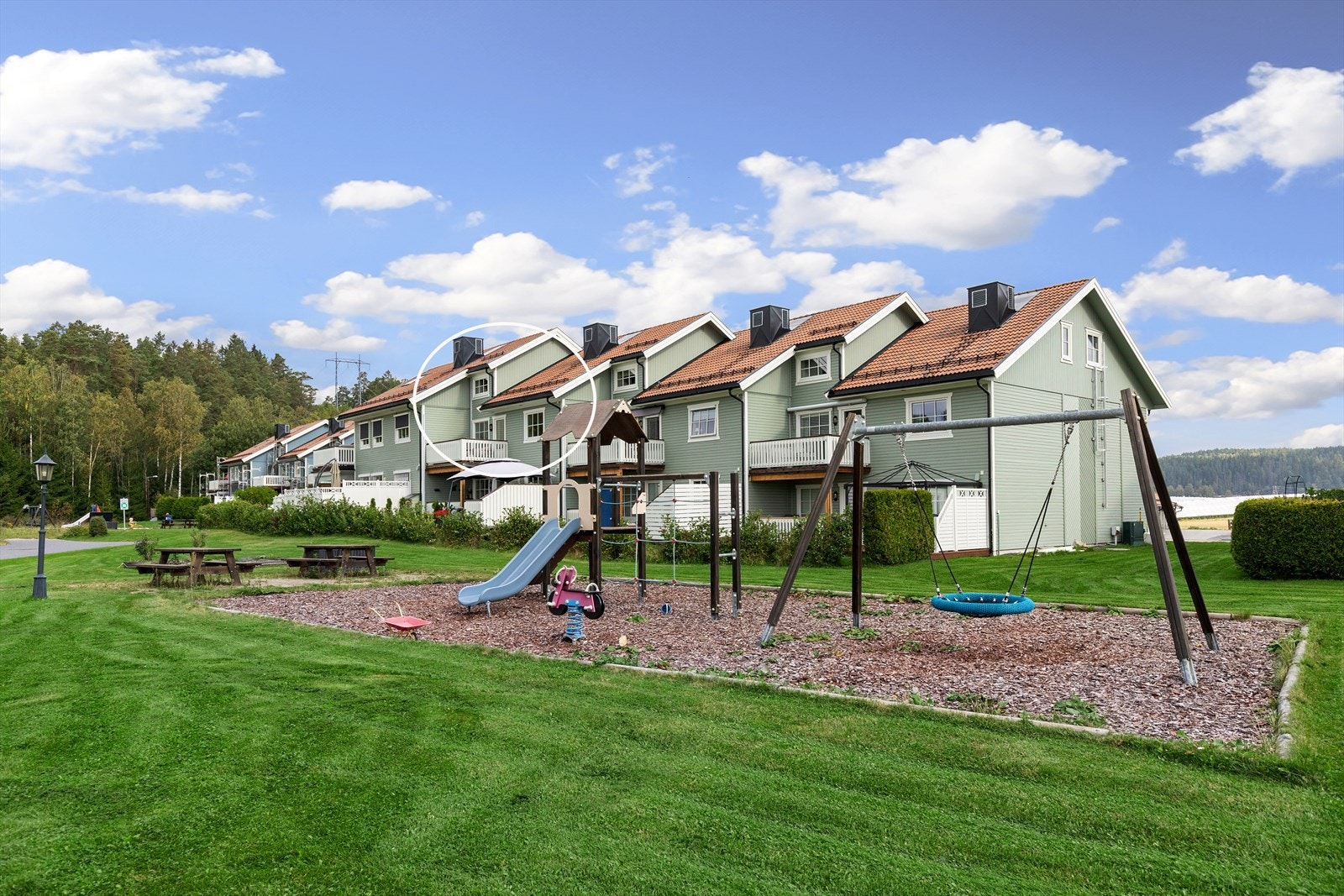 Felles lekeplass Galleribilde
