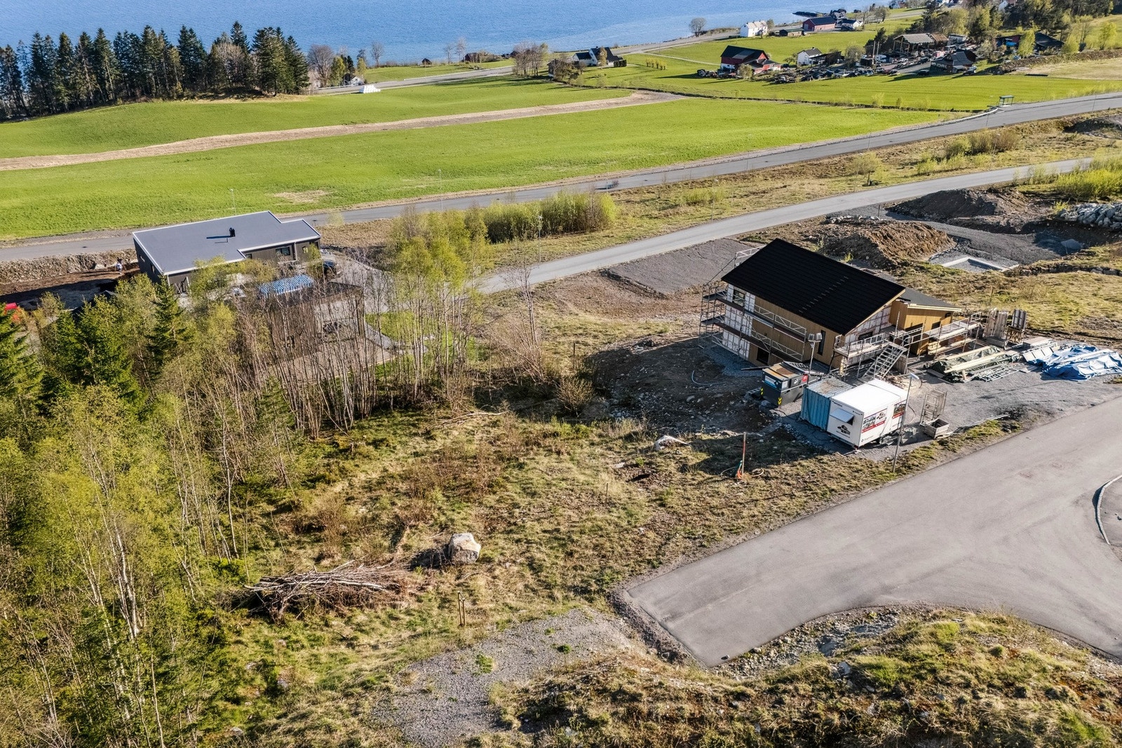 Tomt på 1206 m2. Galleribilde