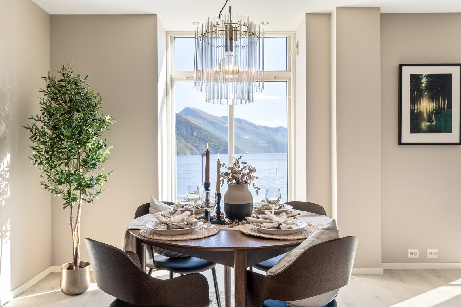 Tenk å kunne nyte denne utsikten til hvert måltid! Galleribilde