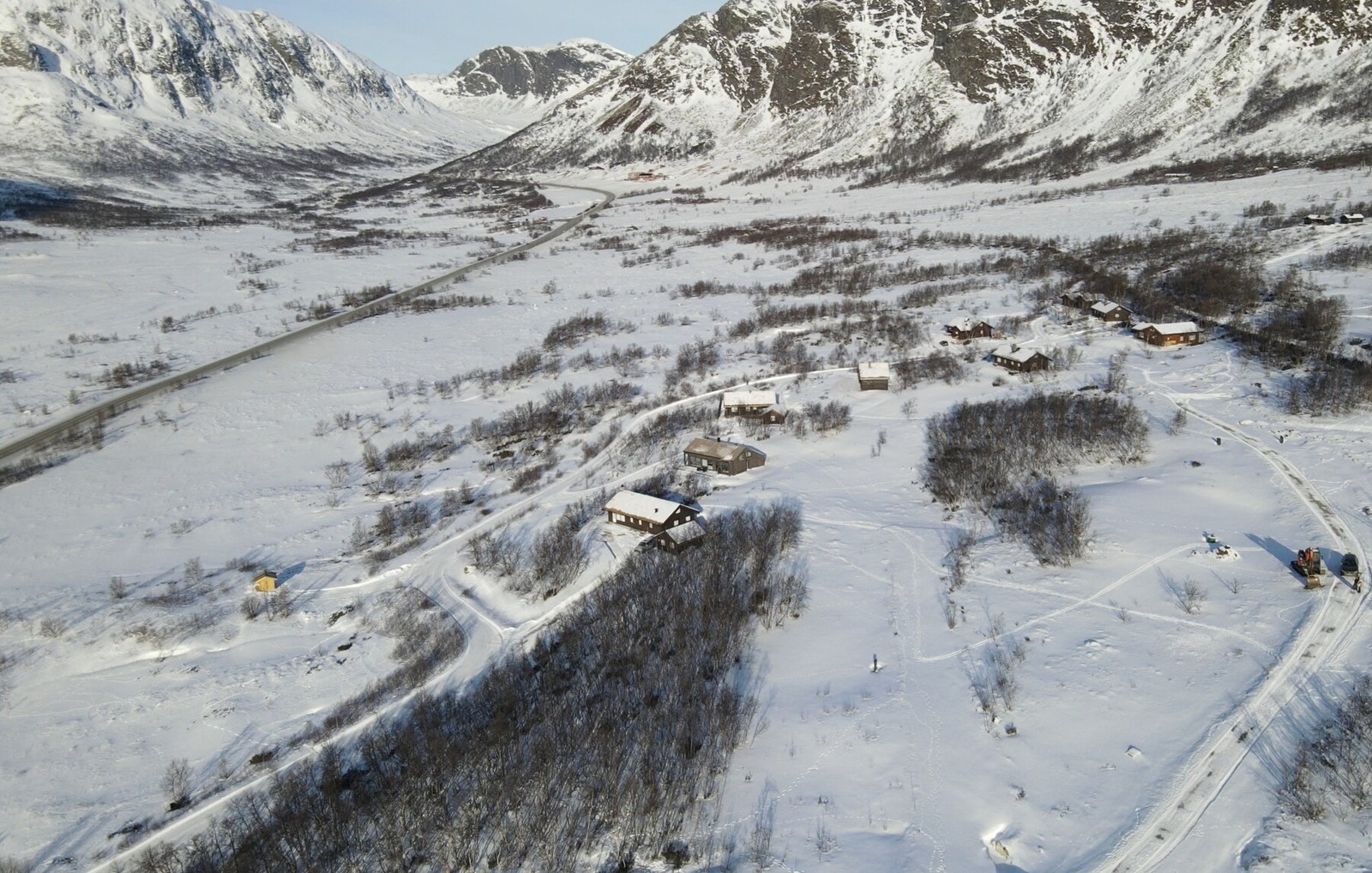 Dronefoto over tomteområdet Galleribilde