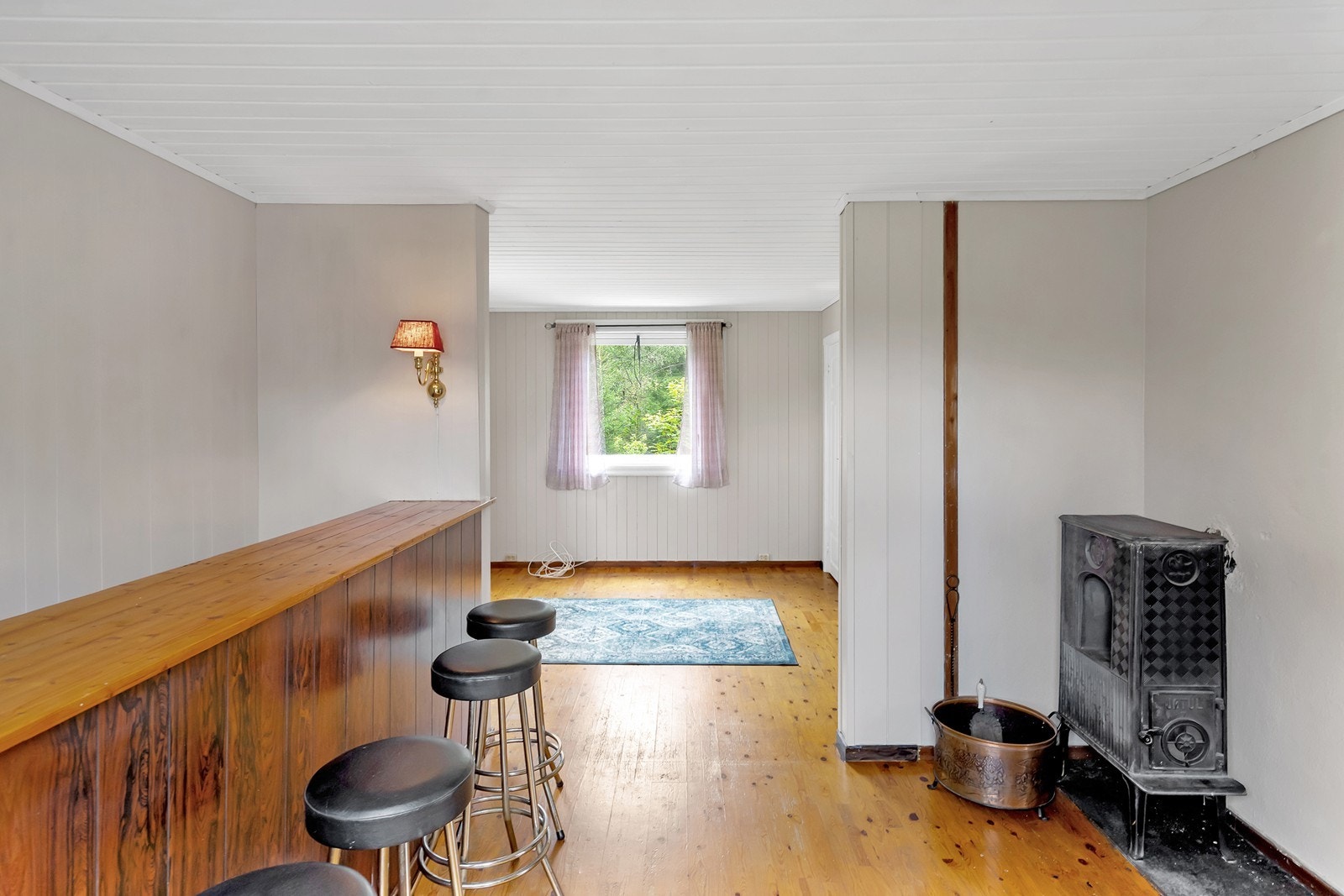 Stue/spisestue. Galleribilde