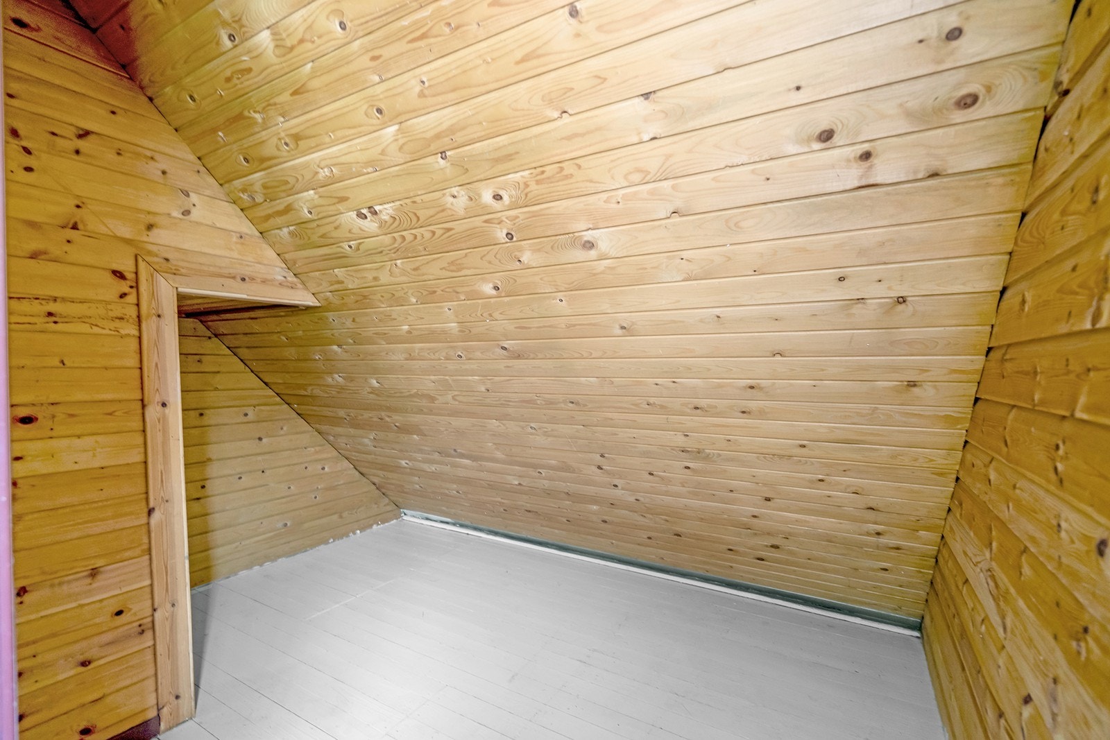 Bod på loftet. Galleribilde