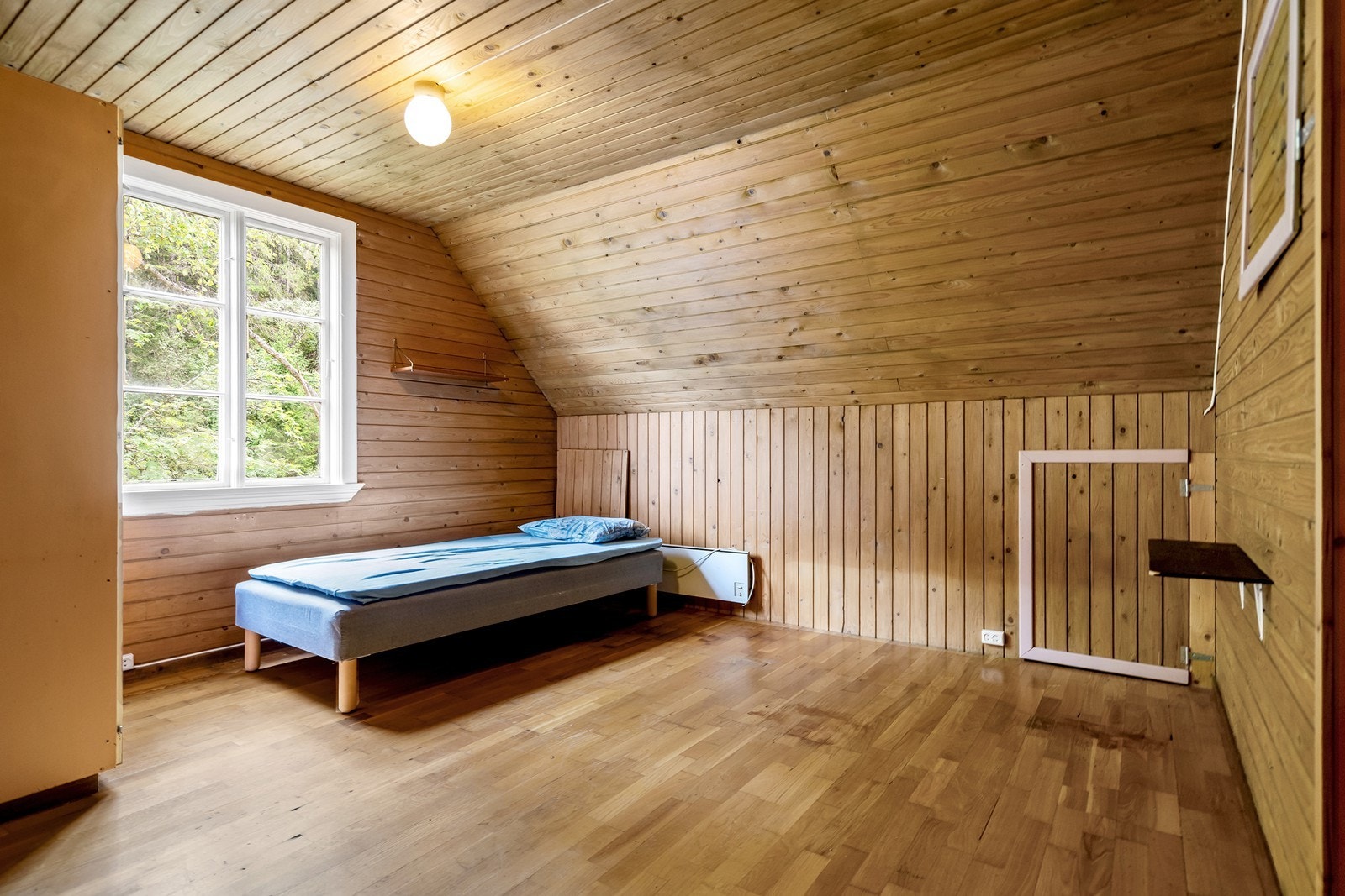 Soverom. Galleribilde