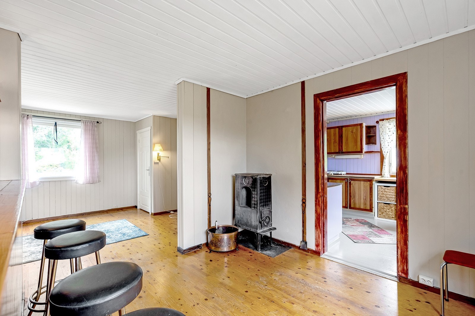 Stue/spisestue. Galleribilde