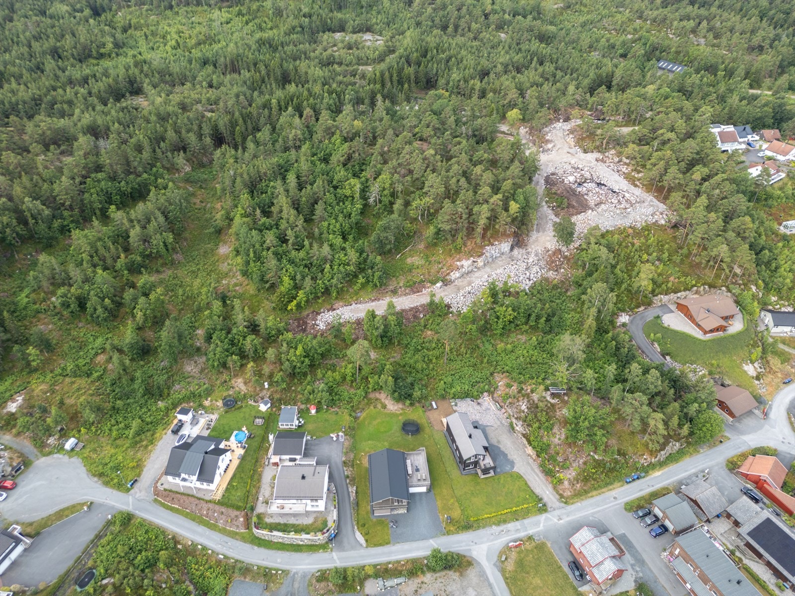 TomterSandnes_2-1001.jpg Galleribilde