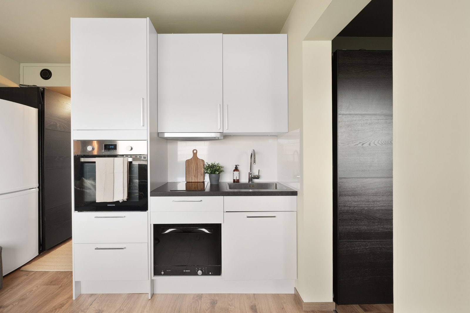 Pent og tidløst kjøkken fra 2019. Galleribilde