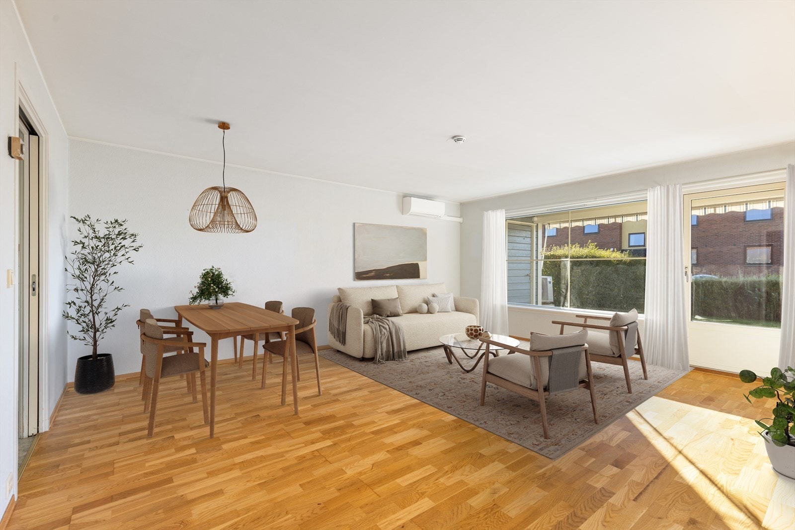 EiendomsMegler1 ved Isabell Heidenreich-Riis presenterer Solbergtun 98! (Digital møblering, kun en illustrasjon) Galleribilde