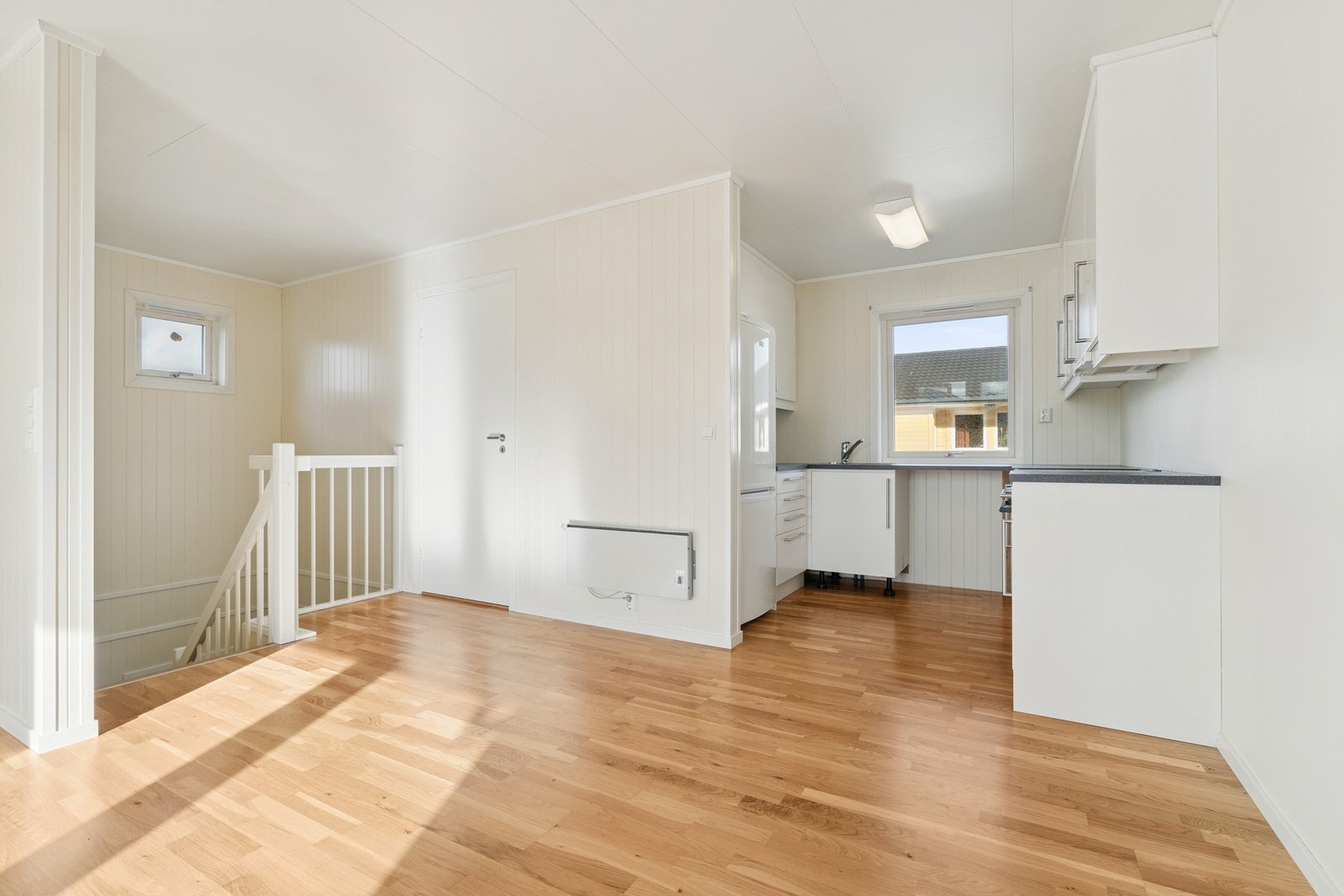 Man ankommer hovedetasjen via trapp fra 1. etasje. Galleribilde