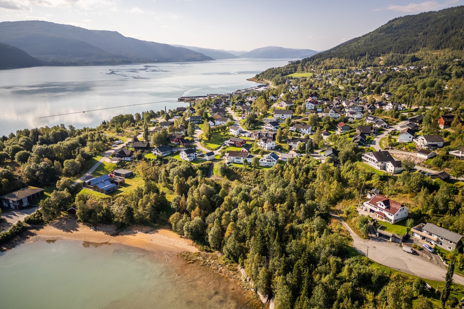 Kort vei til badestrand og badstue Galleribilde