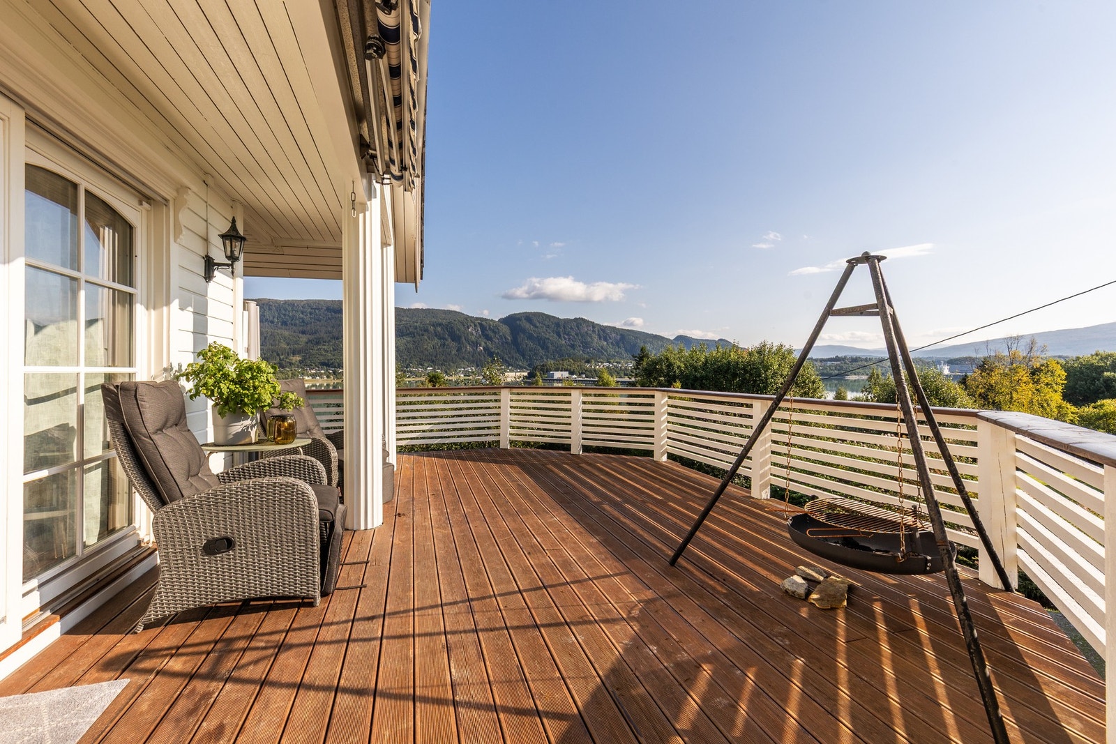 Her har du helt fantastiske solforhold og fin utsikt Galleribilde