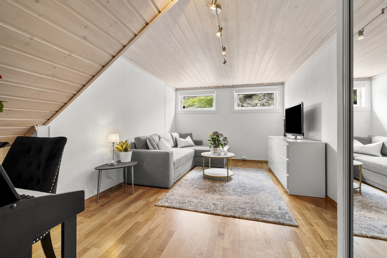 Rom nr. 2 er innredet som stue. Galleribilde