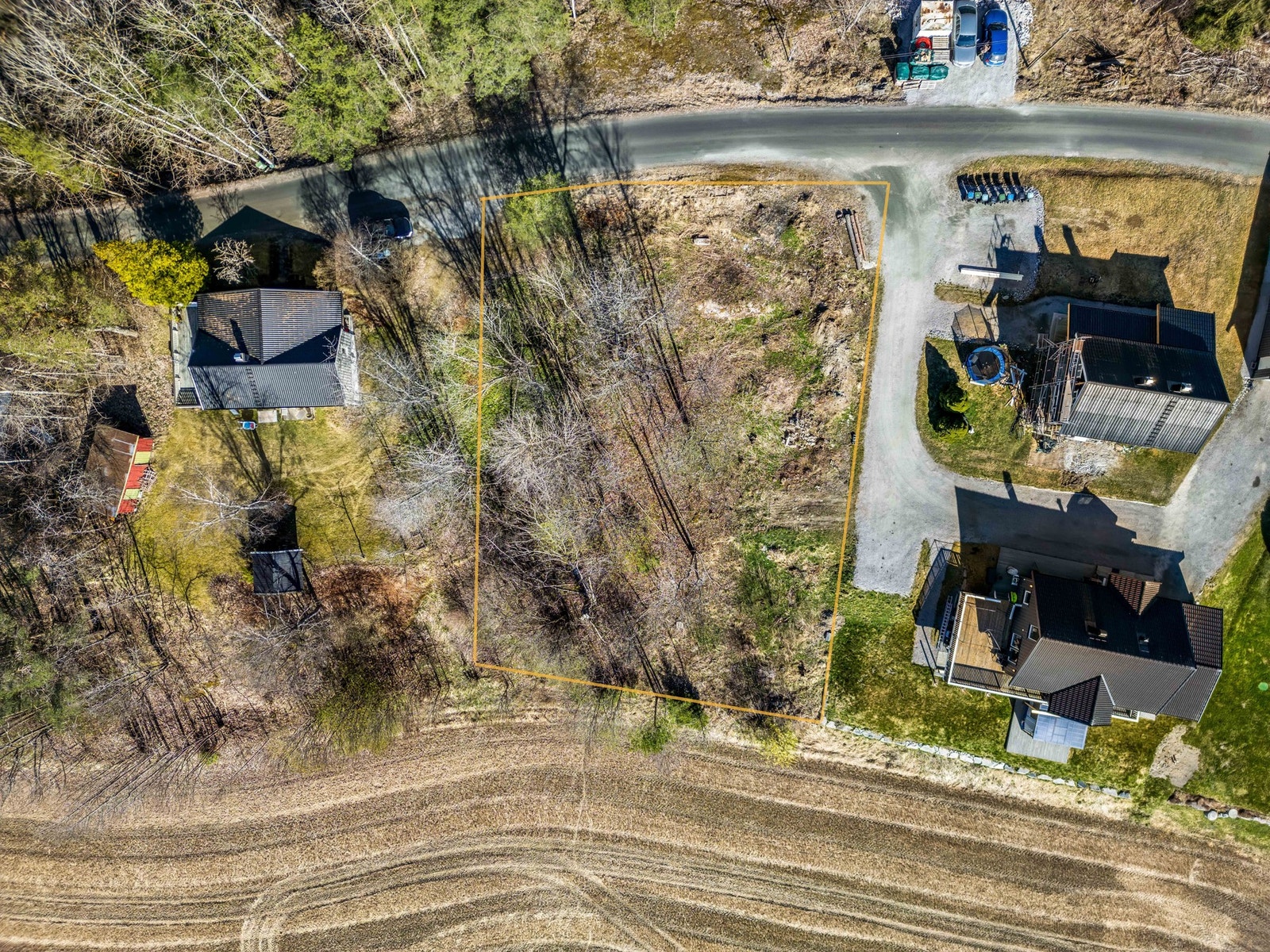 Skisse som viser tomtegrensene. Dette er kun en illustrasjon. Grensene kan avvike fra virkeligheten. Galleribilde