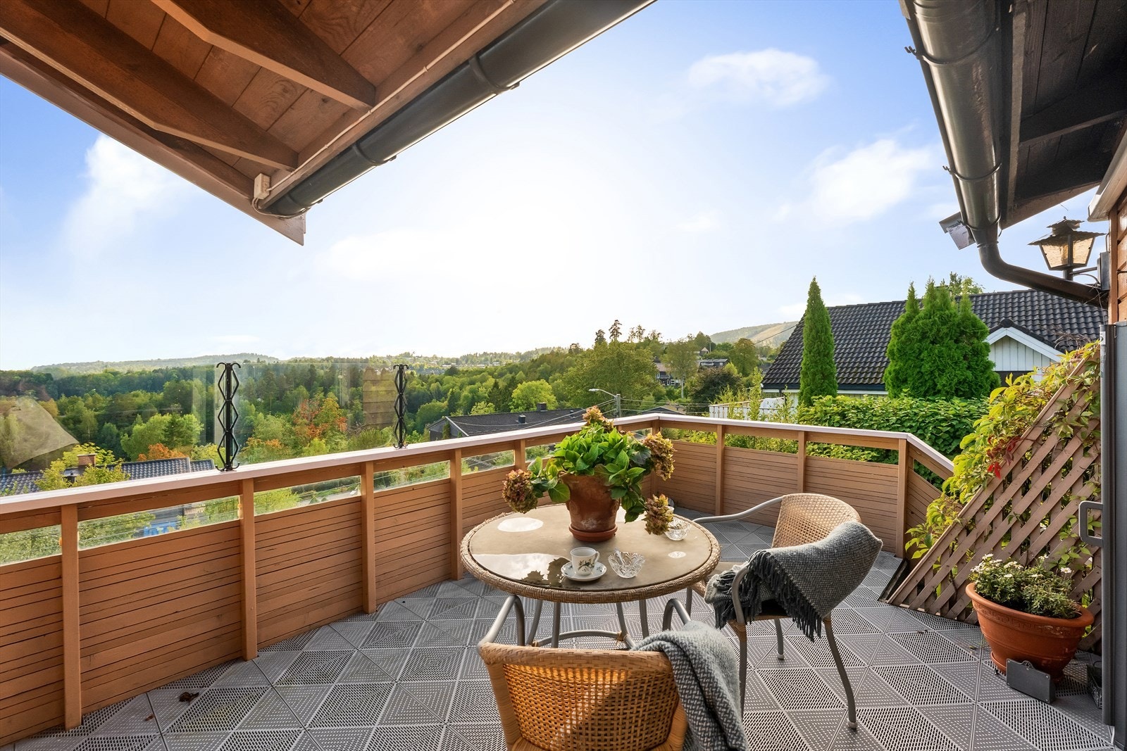 Flott utsikt mot Vardåsen. Galleribilde