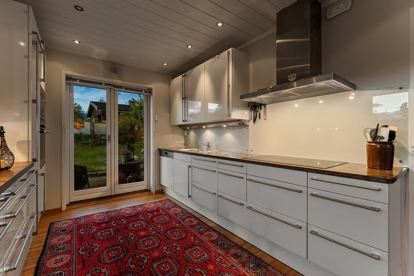 Downlights i himlingen. Galleribilde