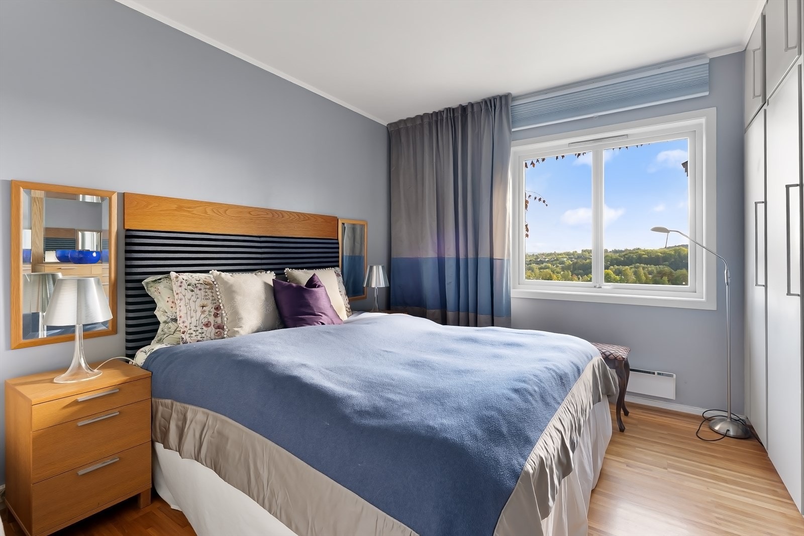 Lunt hovedsoverom i 1. etasje. Galleribilde