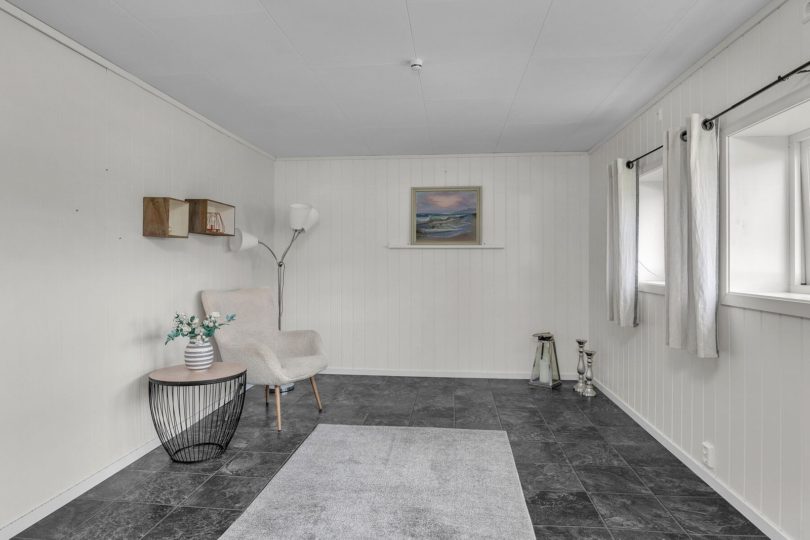 Kjellerstue/tv-stue - Vindu tilfredsstiller ikke krav til rømning Galleribilde