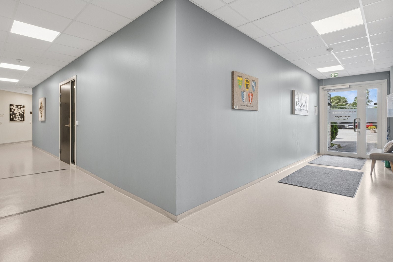 Inngangen til leilighetene Galleribilde