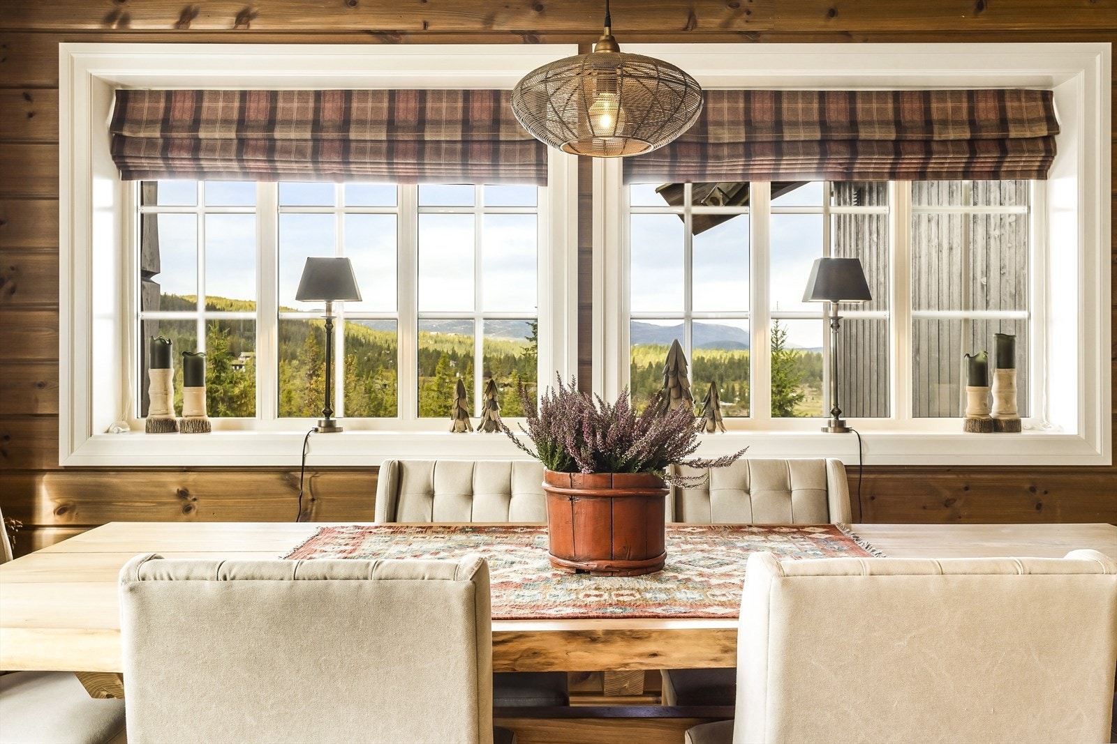 Flott utsikt fra kjøkkenet Galleribilde