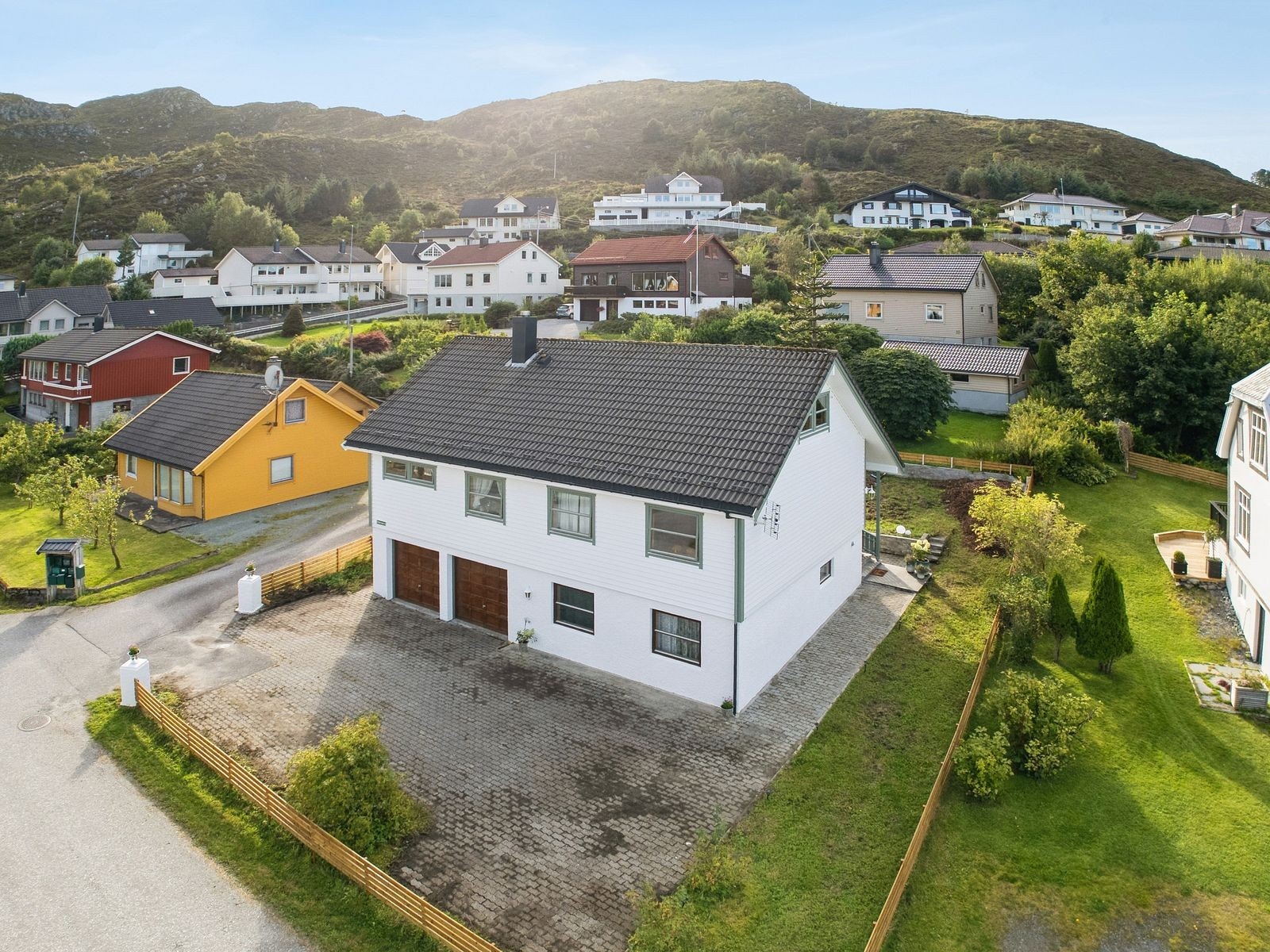 Velkomen til Huldalsvegen 18 Galleribilde