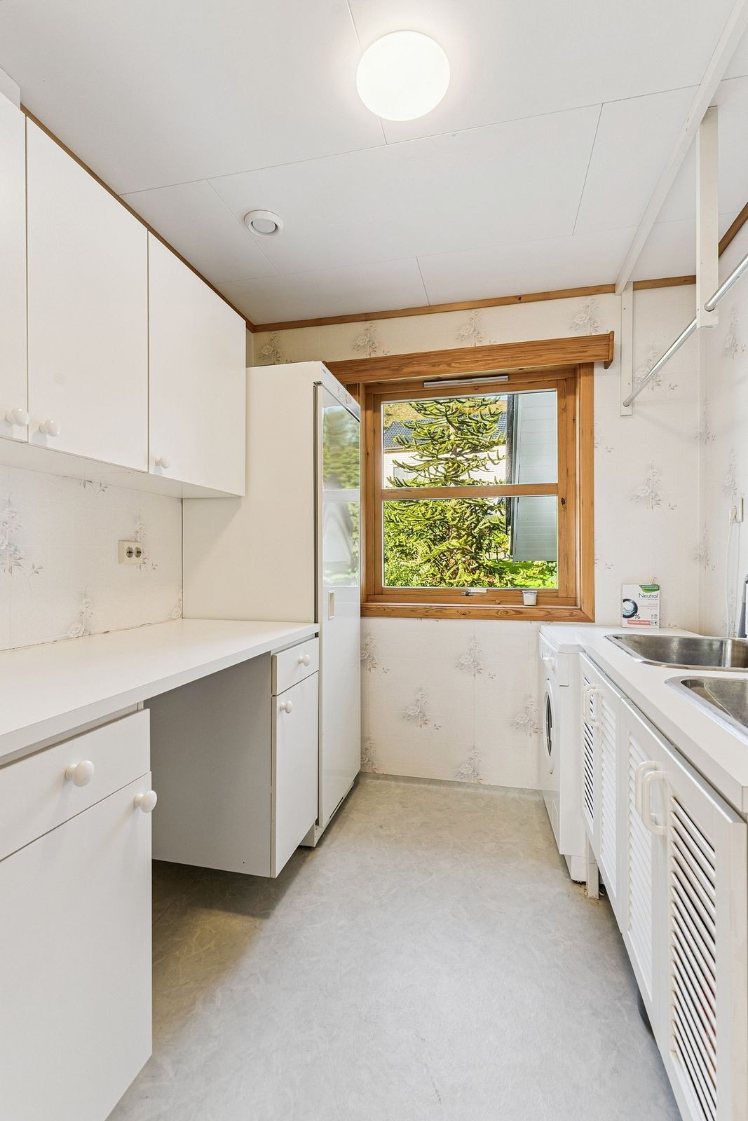 Vaskerom Galleribilde