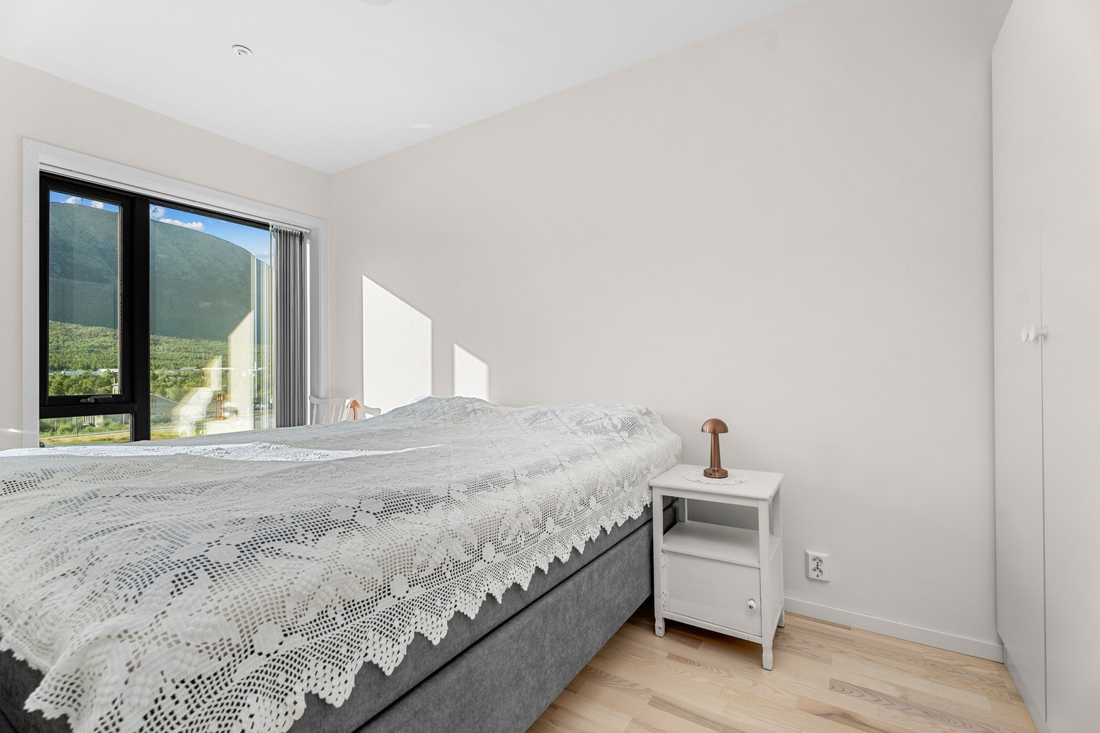 Soverom nr. 3. Galleribilde