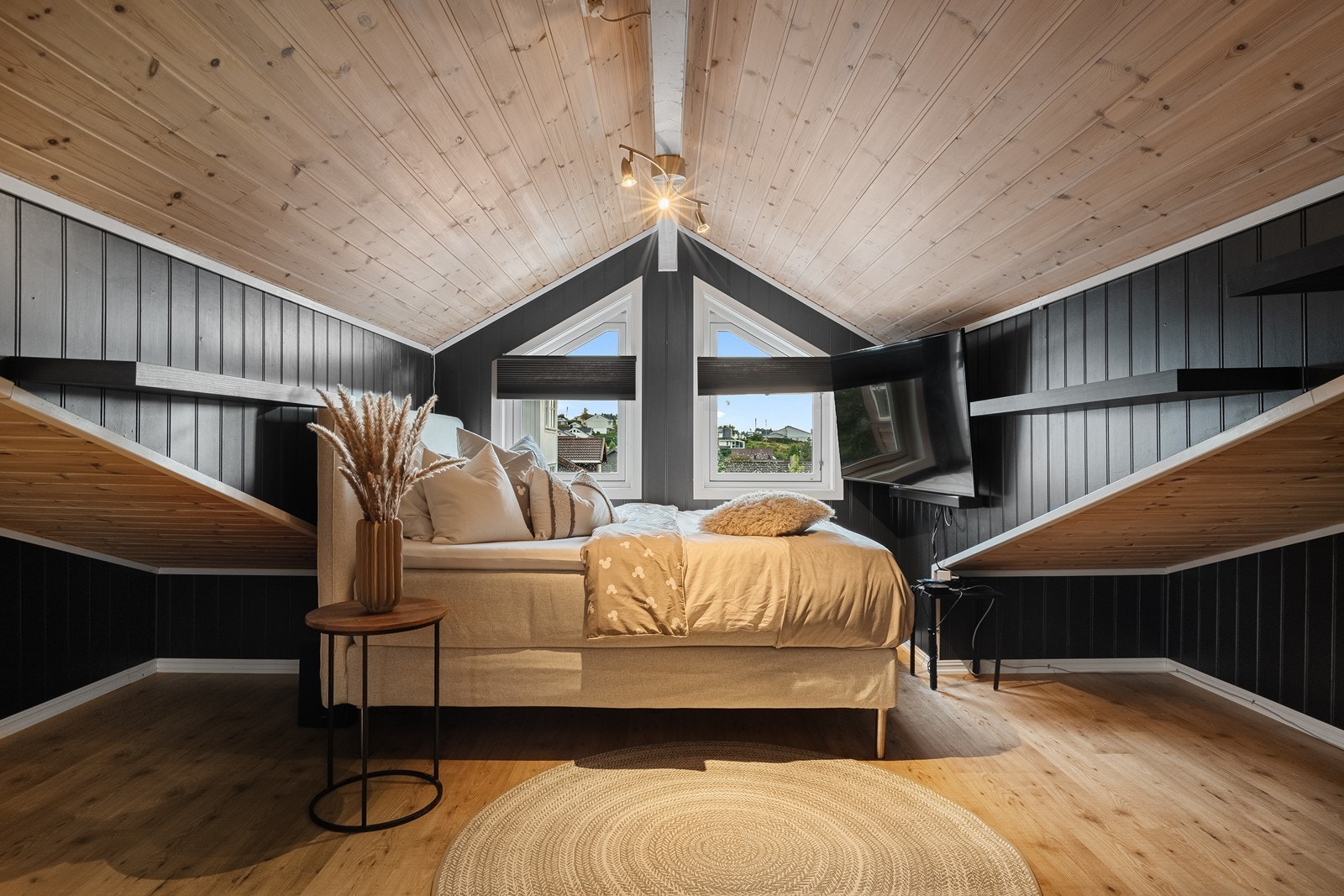 Loft over garasje. ( ikke godkjent ) Galleribilde