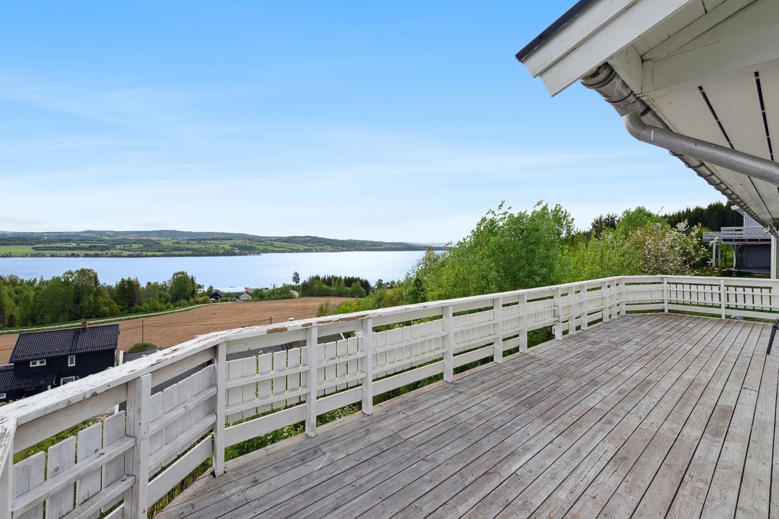 Fantastisk utsikt fra eiendommen. Galleribilde