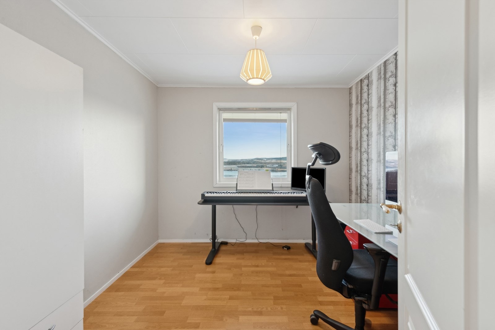 Soverom nr. 3. Galleribilde