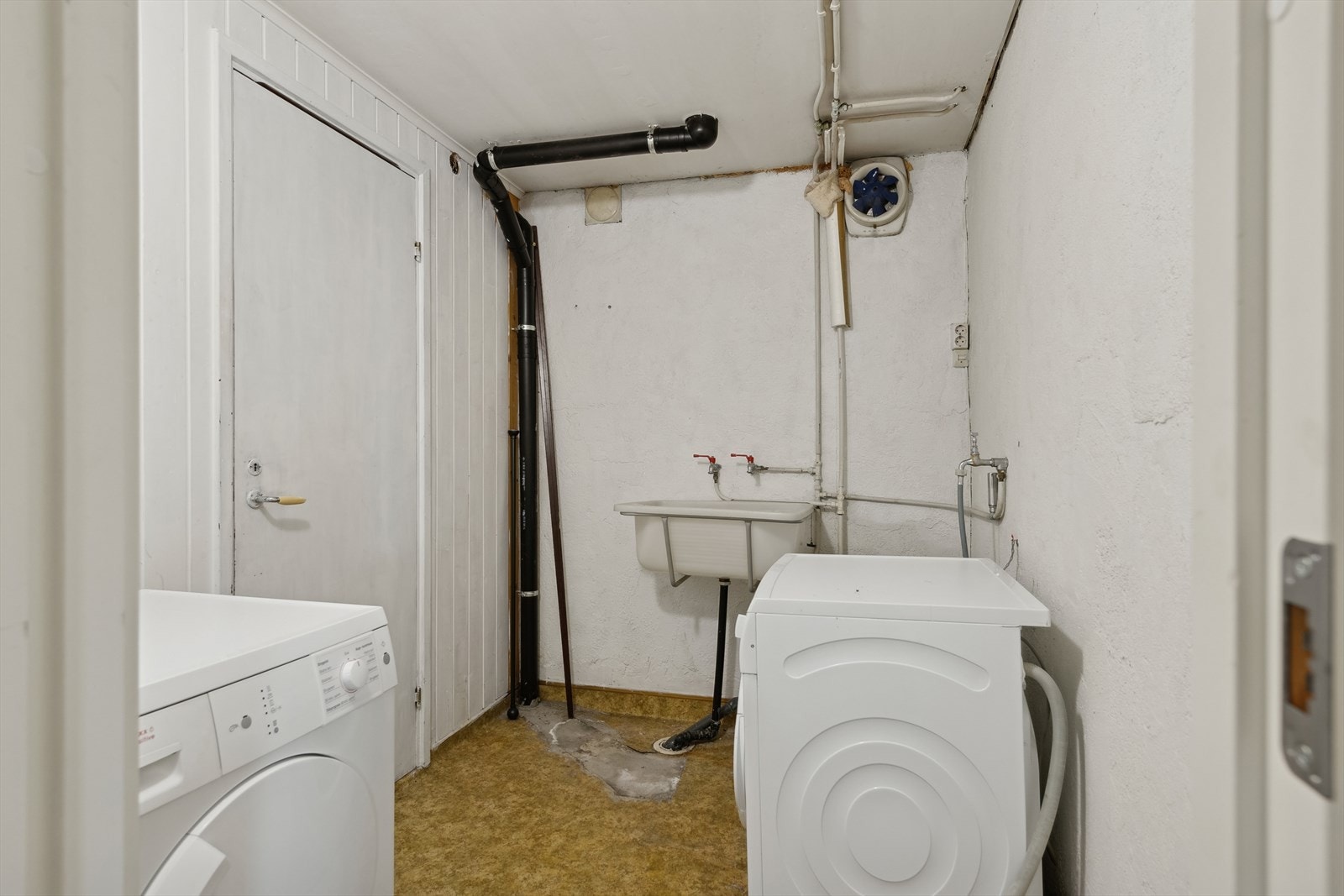 I hybelleiligheten finnes også et eget praktisk vaskerom. Galleribilde