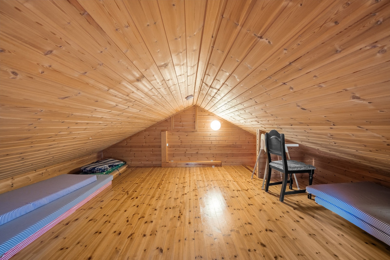 - Velkommen til Dyregrenda Nord 37 - Galleribilde