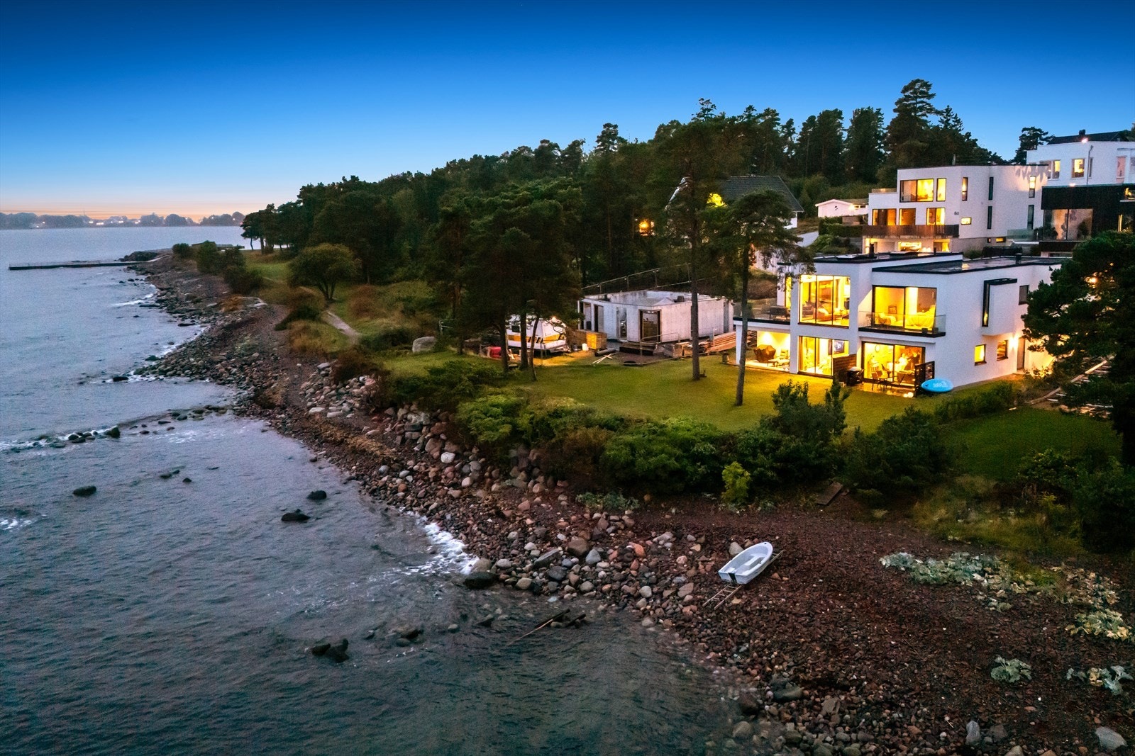 Velkommen til Båtsmannsveien 5b på Ringshaug, presentert av Eiendomsmegler 1 ved Jesper Snekketad Galleribilde