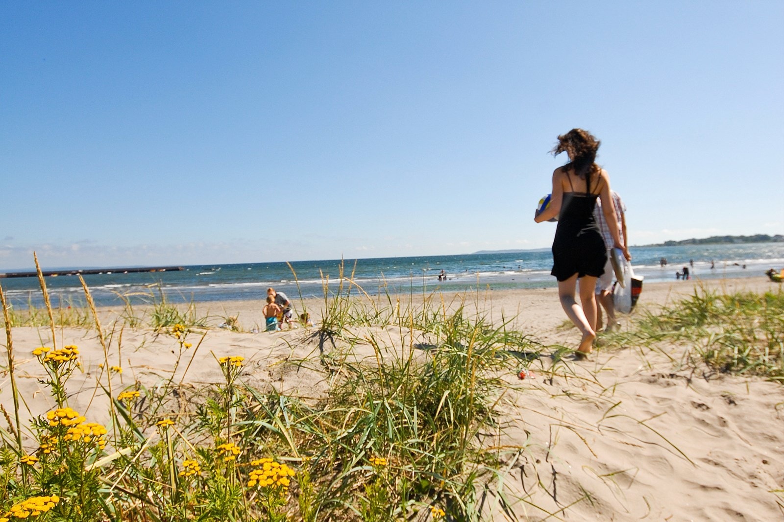 Ringshaugstranden ligger bare en kort rusletur fra huset. Galleribilde