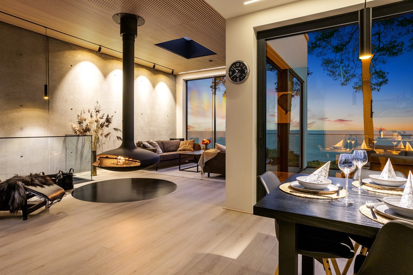 Peisen blir som et skulpturelt varmemøbler som kan dreies 360 grader i akkurat den retningen du selv ønsker! Galleribilde