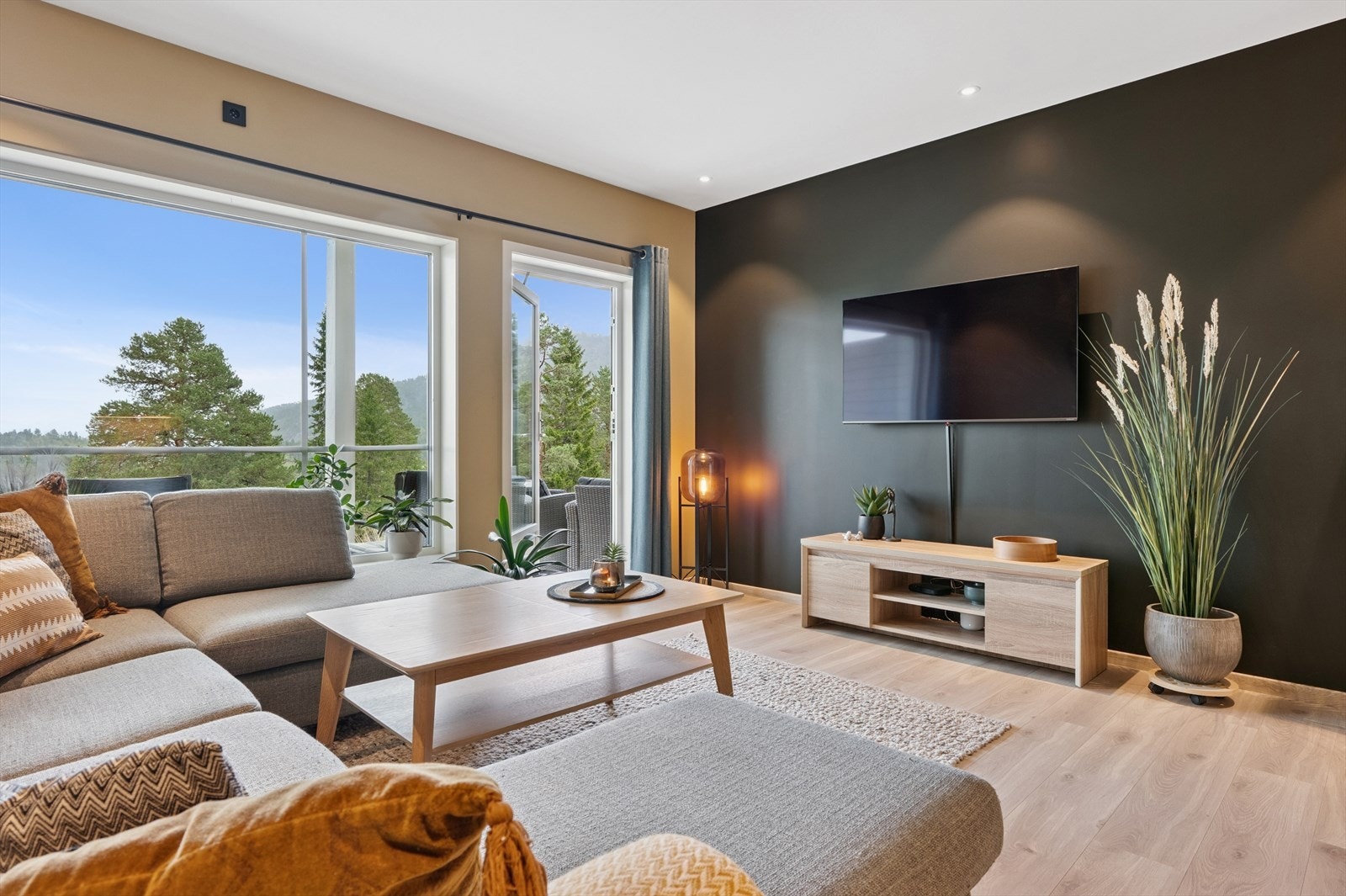 Velkommen til Spillumsåsvegen 27. Galleribilde