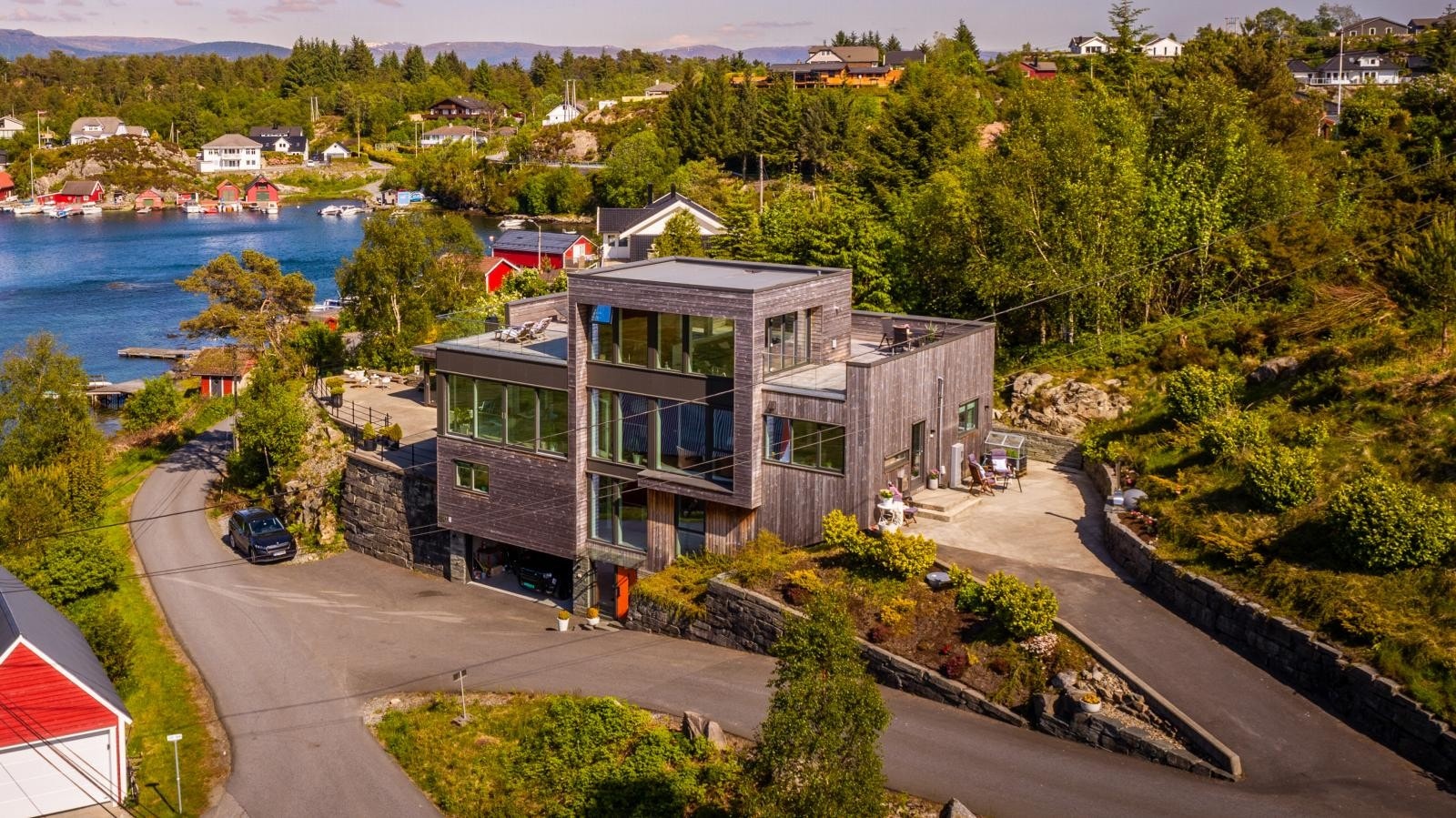 - Velkommen til Vestrepollsvegen 150 ! -