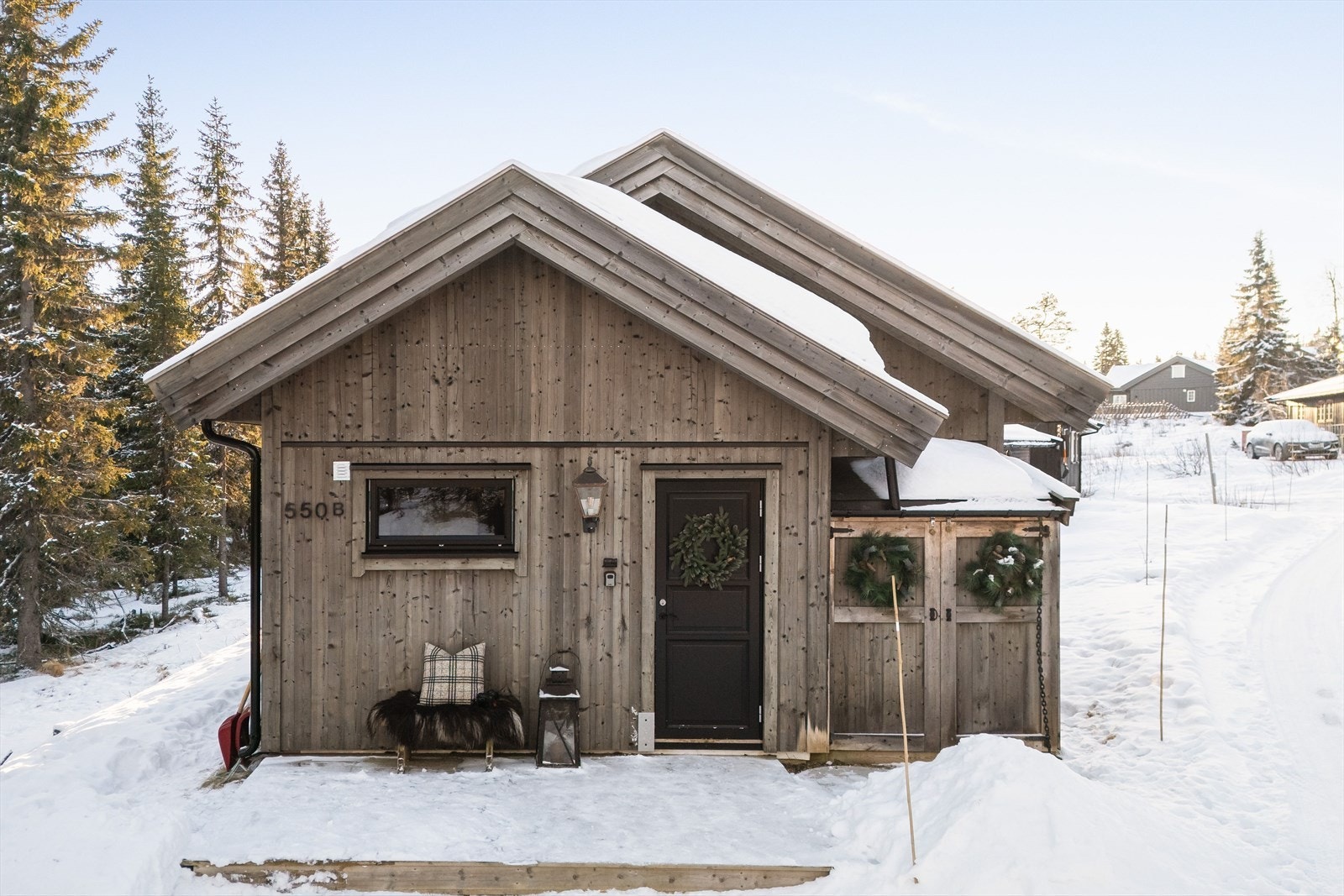 Moderne hytte bygget i 2019. Galleribilde