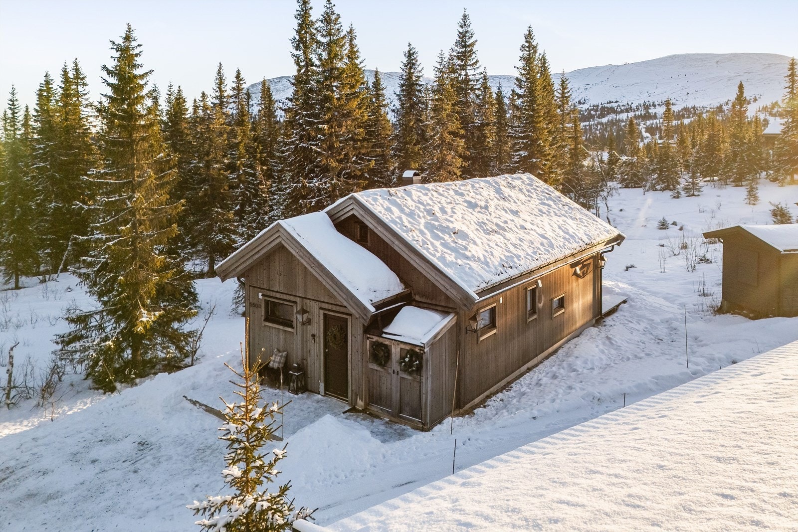 Hytta ligger fint til på Fageråsen med ski inn/ut. Galleribilde