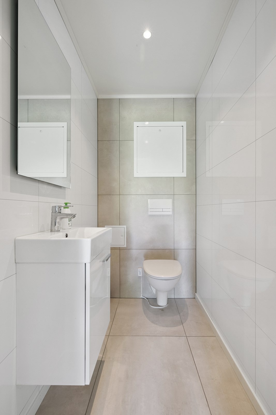 Toalettrom. Galleribilde