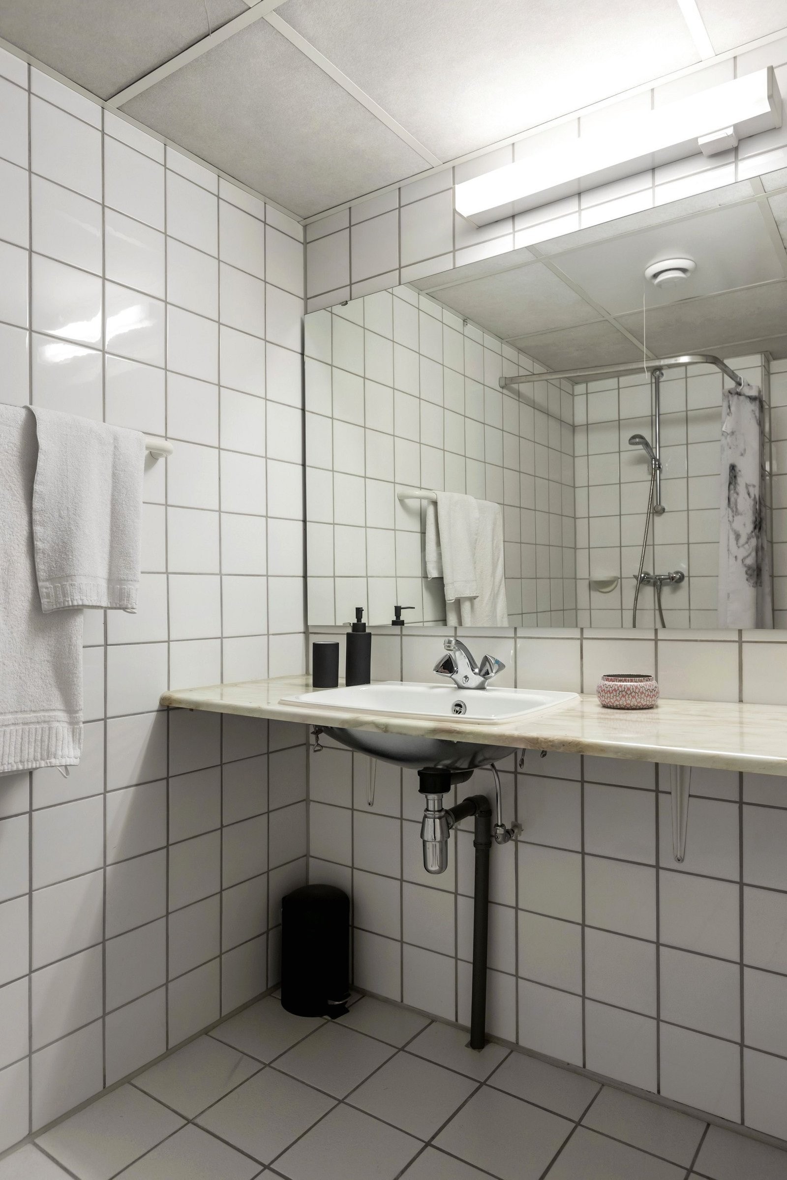 Ny montert dusjkabin i begge bad 2023 (bad 1) Galleribilde