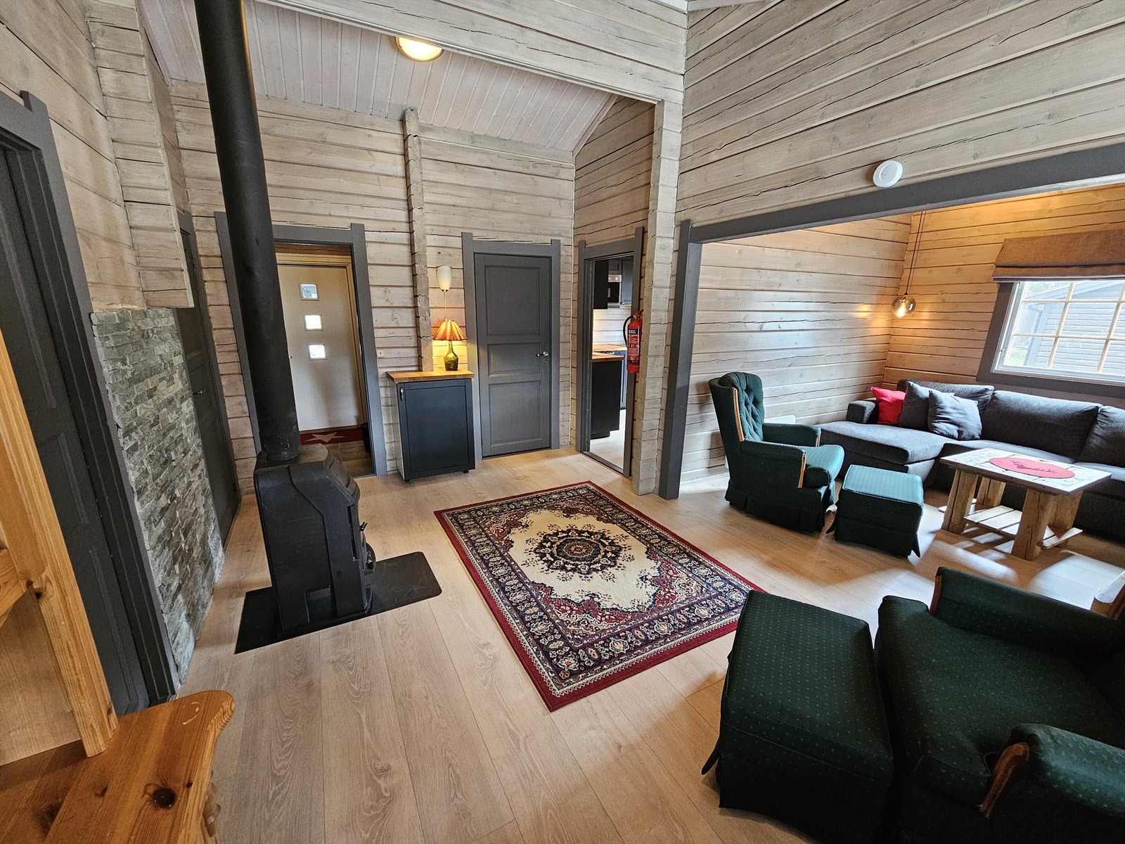 Stue med god takhøyde Galleribilde