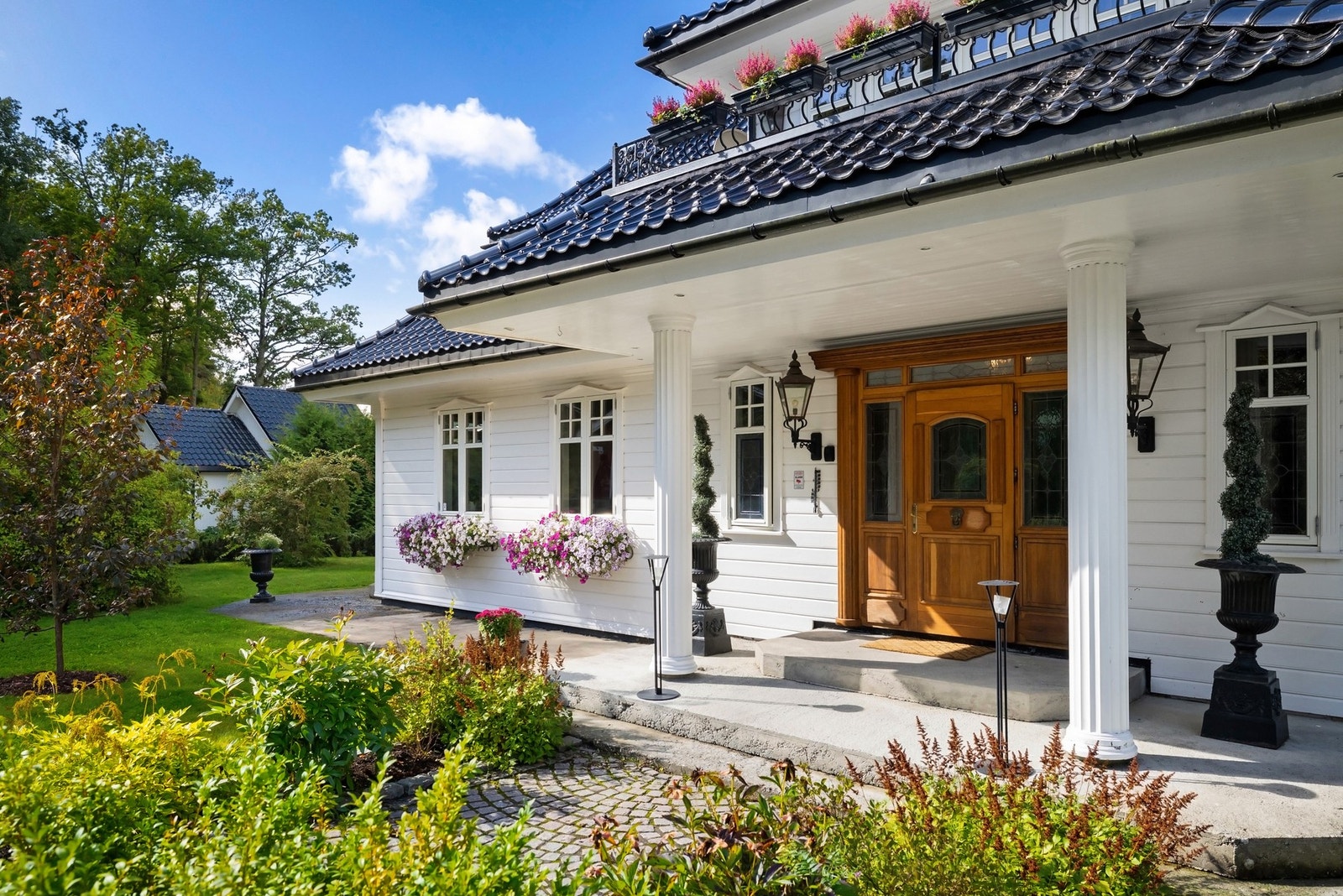 Inspirerende og hyggelig inngangsparti. Galleribilde