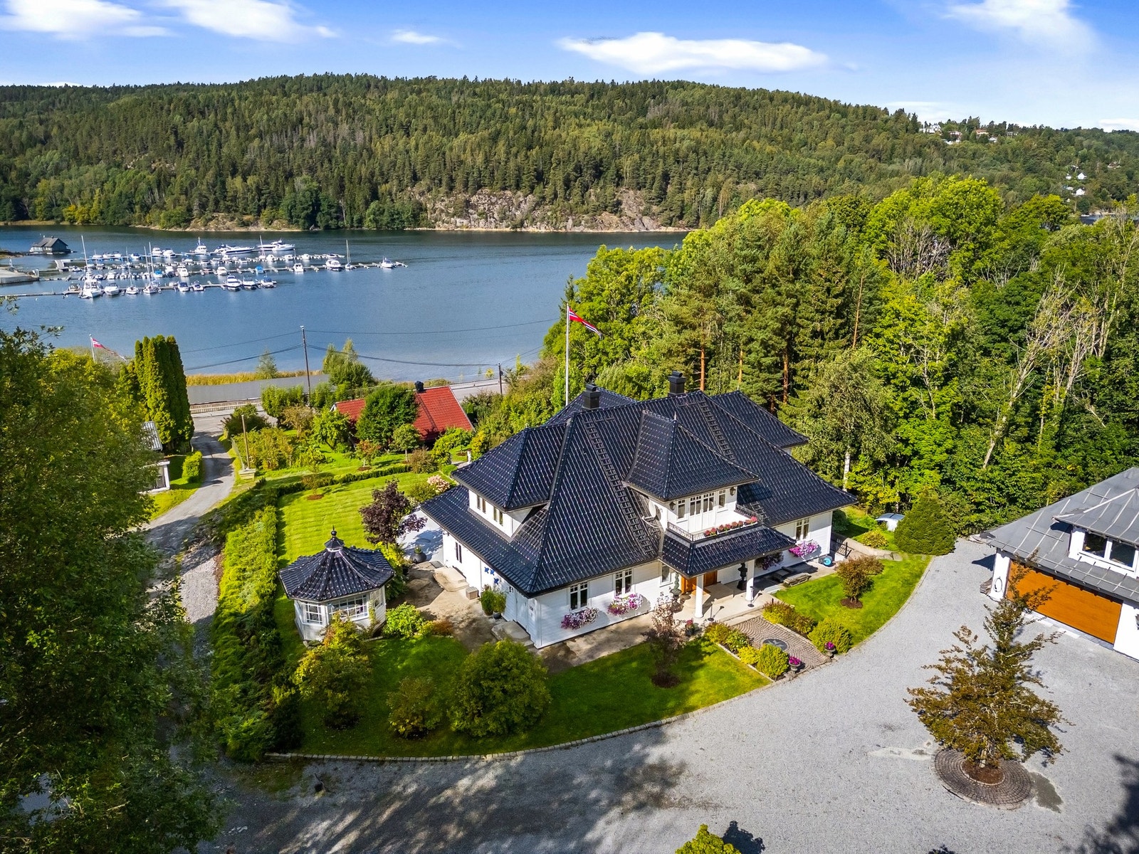 Her er det perfekt for deg som trives nærme sjøen. Galleribilde