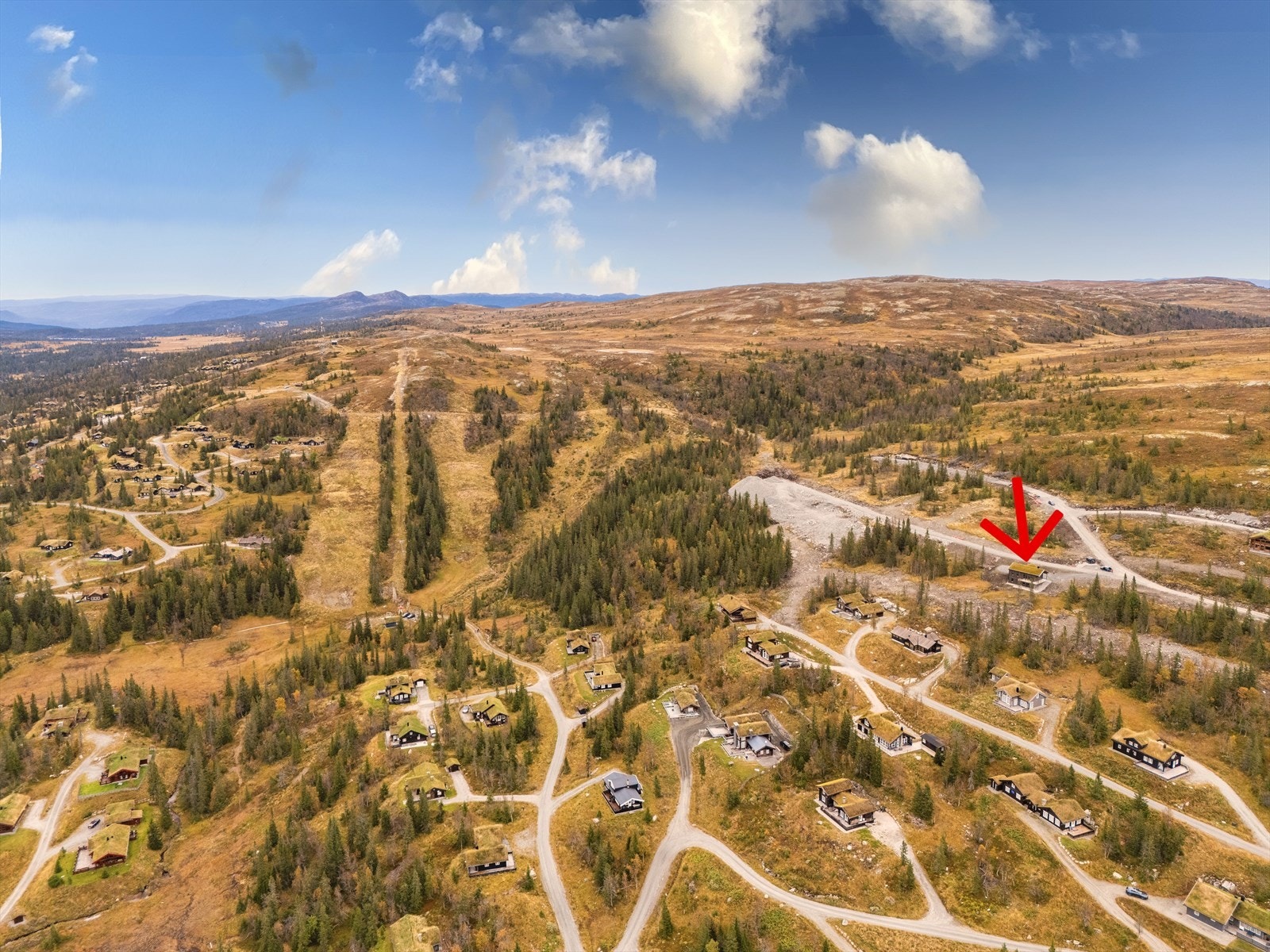 Kort avstand til snaufjellet med milevis med skiløyper og flott turterreng Galleribilde